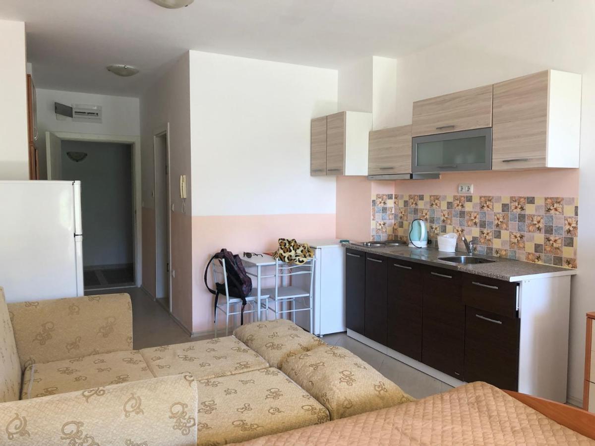 Apartments In Green Life Complex - 1 Bedroom And Studio Sozopol Extérieur photo